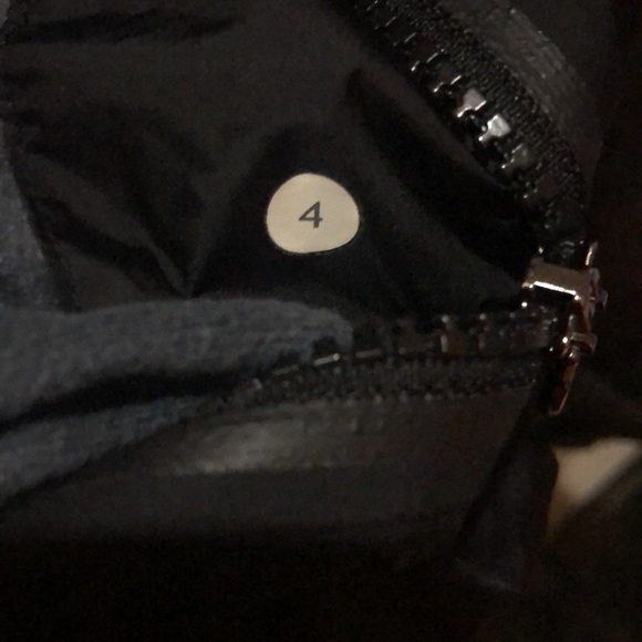Lululemon jacket - Picture 7 of 7